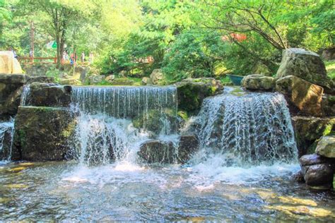 本溪都有哪些地方：山水间的一探與踏跡考察之旅。盛傳地景傳說之城市魅力篇章